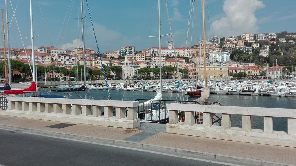 Vacanze Borgo Marina Apartamento